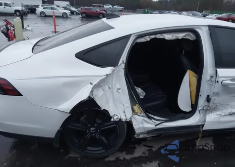 2024 Honda Accord Hybrid Sport-L из США, поврежденный, VIN 1HGCY2F7XRA041881